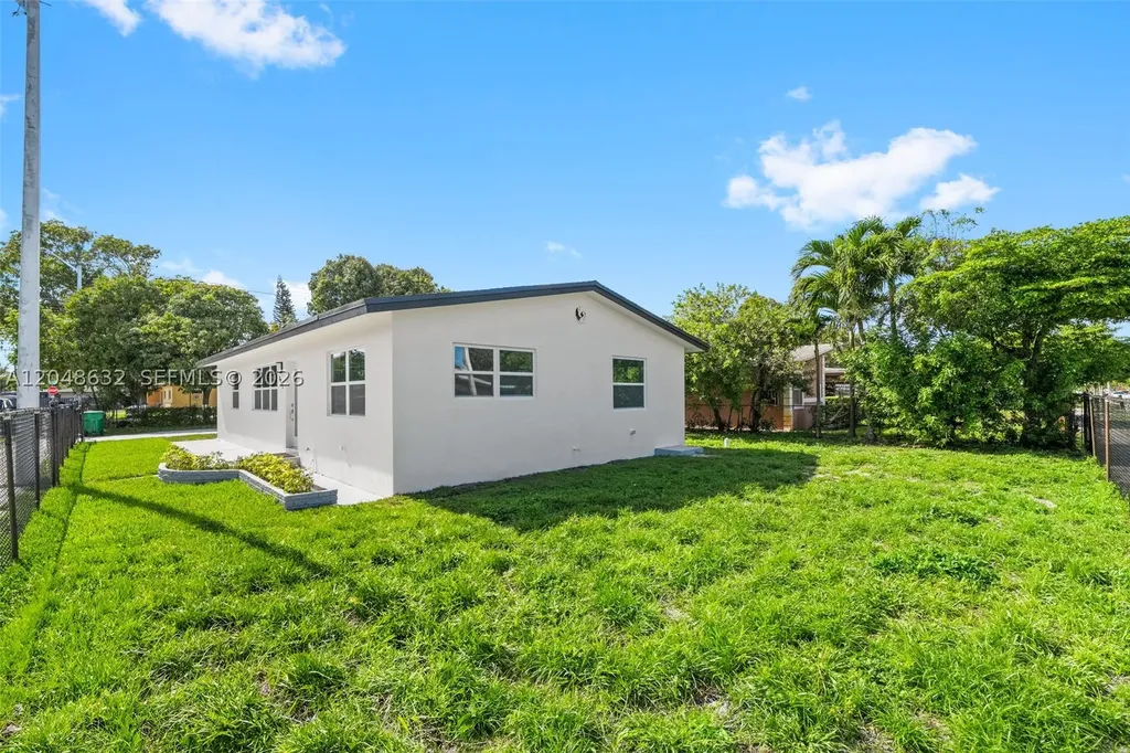 3061 NW 2nd Street Fort Lauderdale FL 33311
