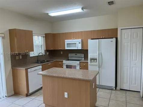 1581 SE 31st Court Homestead FL 33035
