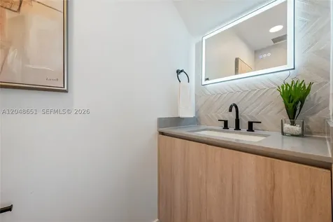 2787 SW 34th Avenue Miami FL 33133