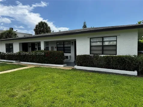 380 SE 12th Avenue Deerfield Beach FL 33441
