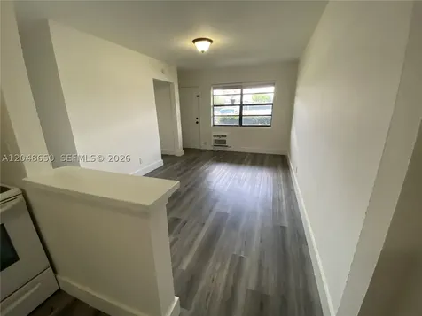 380 SE 12th Avenue Deerfield Beach FL 33441