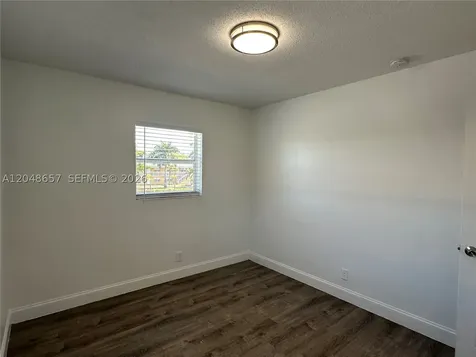 2401 NW 9th Avenue Wilton Manors FL 33311