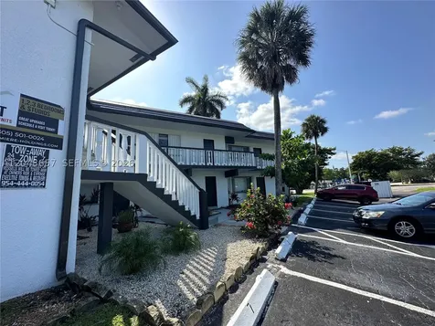 2401 NW 9th Avenue Wilton Manors FL 33311