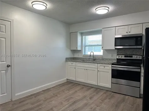2401 NW 9th Avenue Wilton Manors FL 33311