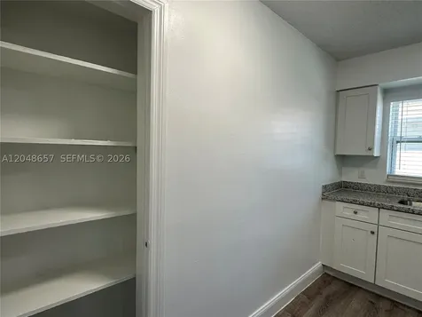 2401 NW 9th Avenue Wilton Manors FL 33311