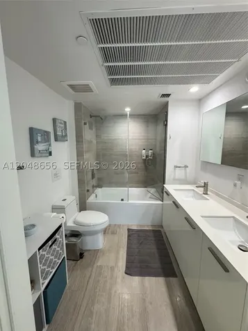 1300 Brickell Bay Drive Miami FL 33131