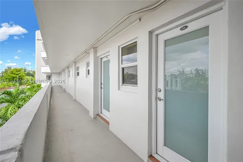 1075 NE Miami Gardens Drive Miami FL 33179