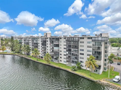 1075 NE Miami Gardens Drive Miami FL 33179