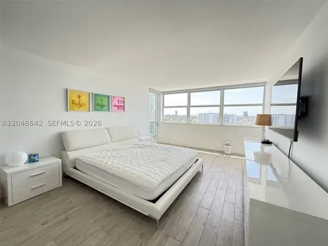 1904 S Ocean Drive Hallandale Beach FL 33009