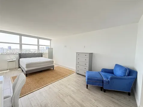 1904 S Ocean Drive Hallandale Beach FL 33009