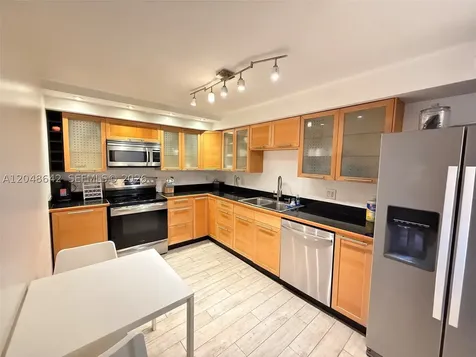 1904 S Ocean Drive Hallandale Beach FL 33009
