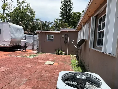 6444 Fletcher Street Hollywood FL 33023