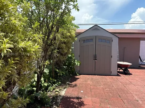 6444 Fletcher Street Hollywood FL 33023