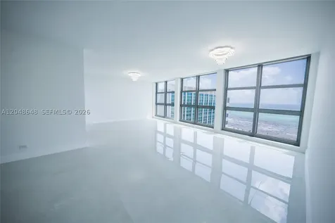 5055 Collins Avenue Miami Beach FL 33140
