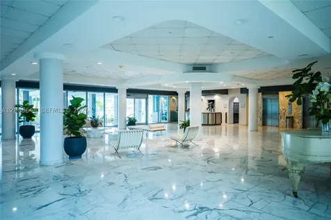 5055 Collins Avenue Miami Beach FL 33140
