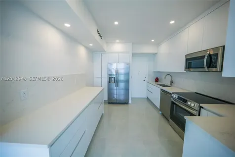 5055 Collins Avenue Miami Beach FL 33140