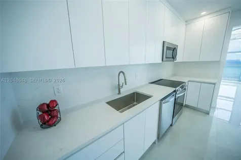 5055 Collins Avenue Miami Beach FL 33140