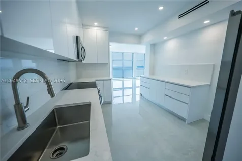 5055 Collins Avenue Miami Beach FL 33140