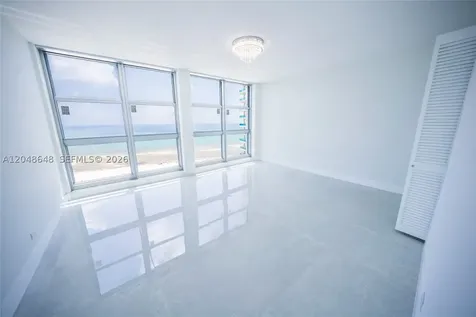 5055 Collins Avenue Miami Beach FL 33140