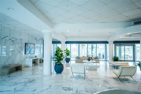 5055 Collins Avenue Miami Beach FL 33140