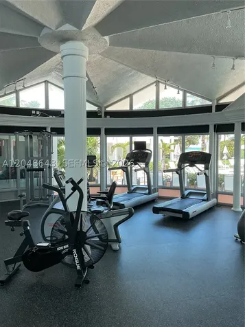 5055 Collins Avenue Miami Beach FL 33140