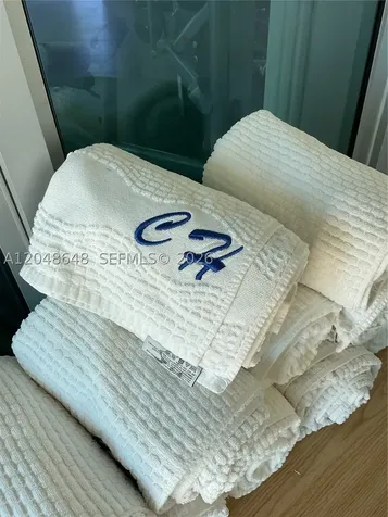 5055 Collins Avenue Miami Beach FL 33140