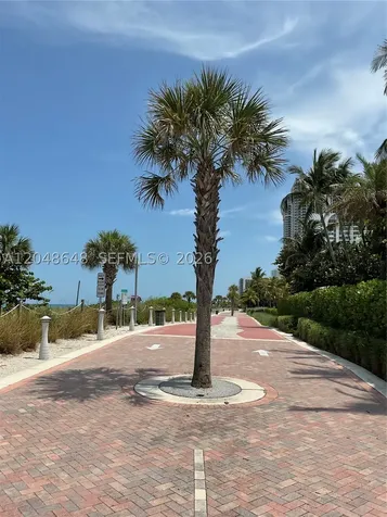 5055 Collins Avenue Miami Beach FL 33140