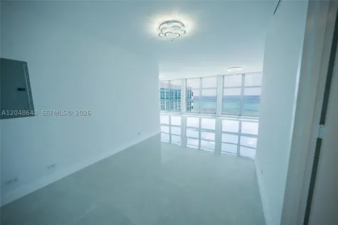 5055 Collins Avenue Miami Beach FL 33140