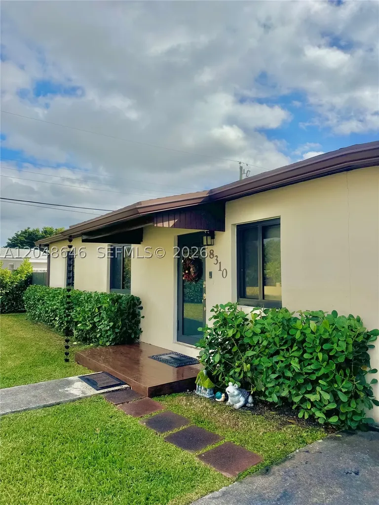 8310 SW 37th Street Miami FL 33155