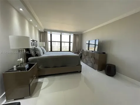2500 Parkview Drive Hallandale Beach FL 33009