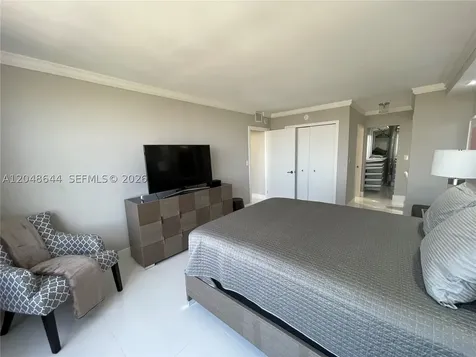 2500 Parkview Drive Hallandale Beach FL 33009