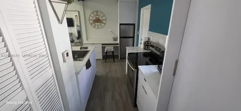 1085 NE 126th Street North Miami FL 33161