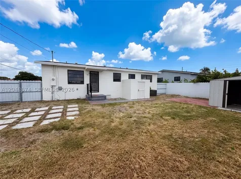 8340 NW 22nd Place Miami FL 33147