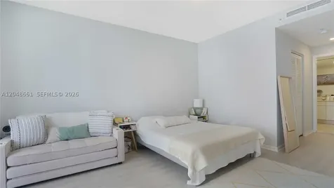 801 Brickell Key Boulevard Miami FL 33131