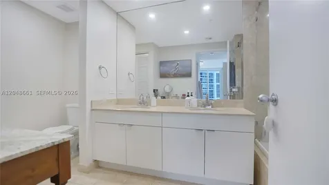 801 Brickell Key Boulevard Miami FL 33131