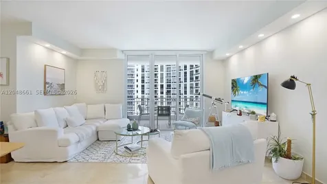 801 Brickell Key Boulevard Miami FL 33131