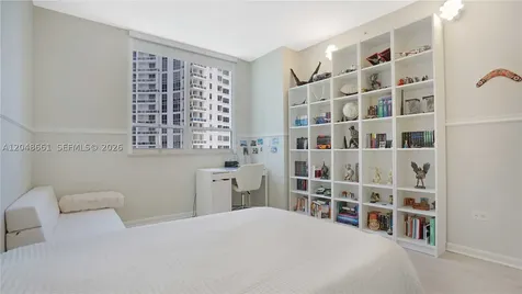 801 Brickell Key Boulevard Miami FL 33131