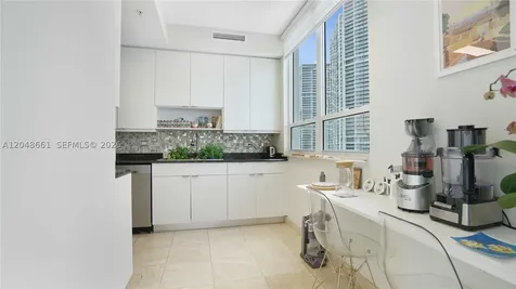 801 Brickell Key Boulevard Miami FL 33131