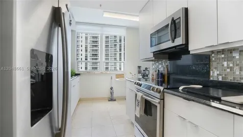 801 Brickell Key Boulevard Miami FL 33131