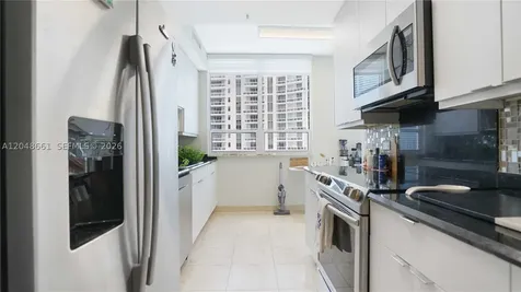 801 Brickell Key Boulevard Miami FL 33131