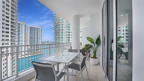 801 Brickell Key Boulevard Miami FL 33131