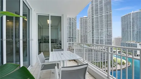 801 Brickell Key Boulevard Miami FL 33131