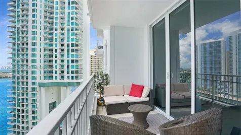 801 Brickell Key Boulevard Miami FL 33131
