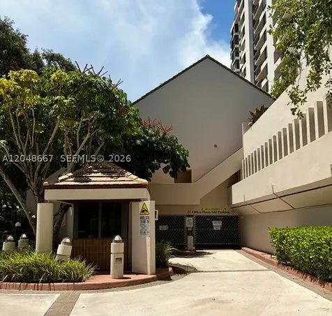 520 Brickell Key Drive Miami FL 33131