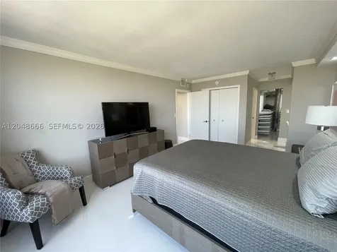 2500 Parkview Drive Hallandale Beach FL 33009