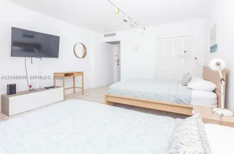 5445 Collins Avenue Miami Beach FL 33140