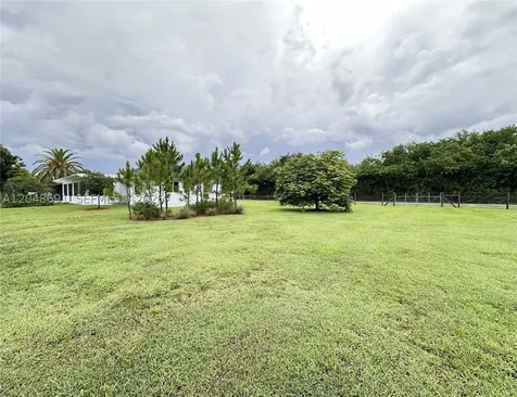19724 SW 243rd Terrace Homestead FL 33031