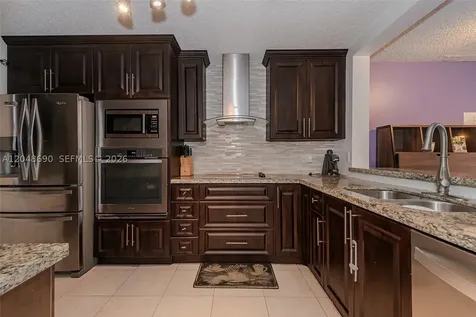 11733 NW 11th Street Pembroke Pines FL 33026