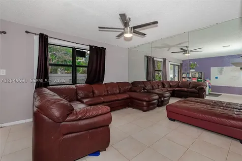 11733 NW 11th Street Pembroke Pines FL 33026