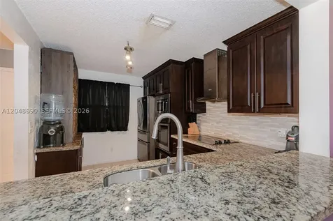 11733 NW 11th Street Pembroke Pines FL 33026